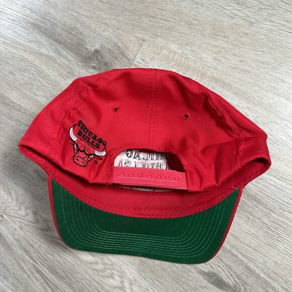 Vintage 1993 Chicago Bulls Hat Snapback NBA Champs 3 Peat Jordan Red G Cap - Picture 7 of 9